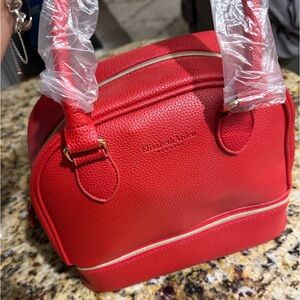 ✨ Elizabeth Arden New York Red Faux Leather Tote Bag